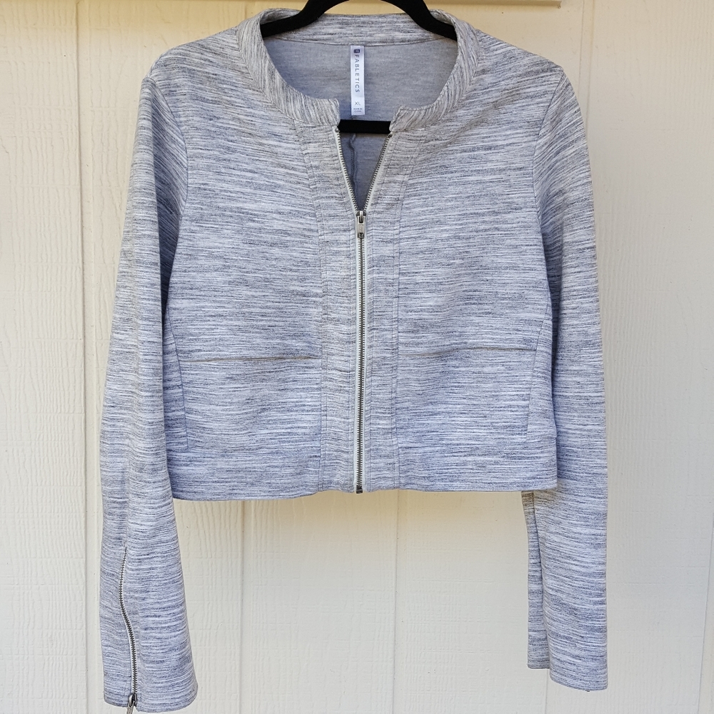 XL FABLETICS GRAY CROPPED WARM UP JACKET